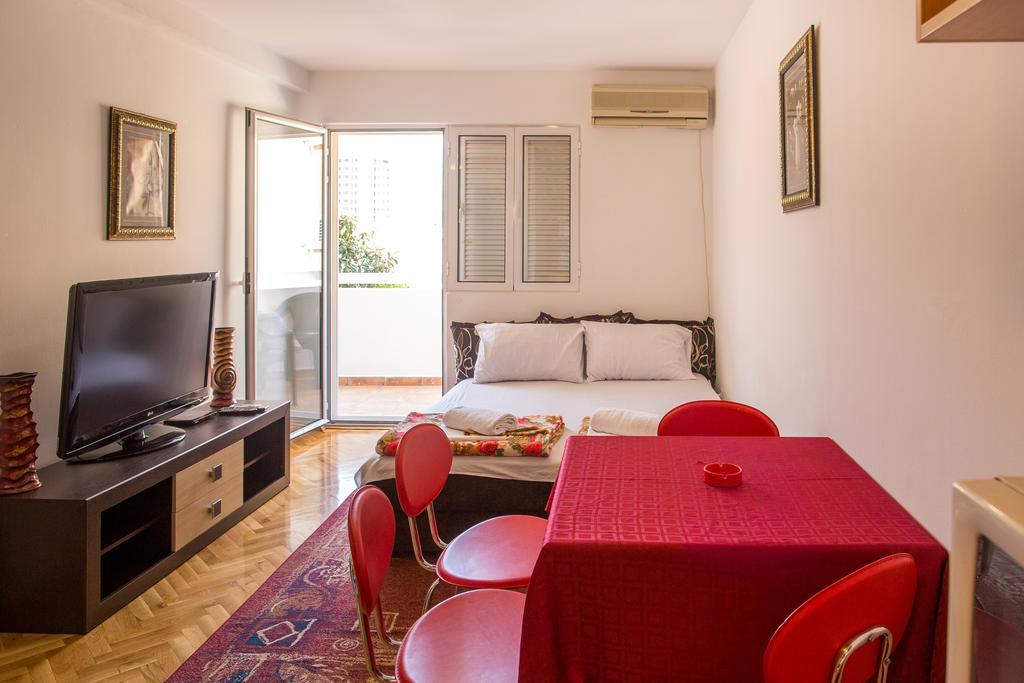 Apartment Gosposhtina *