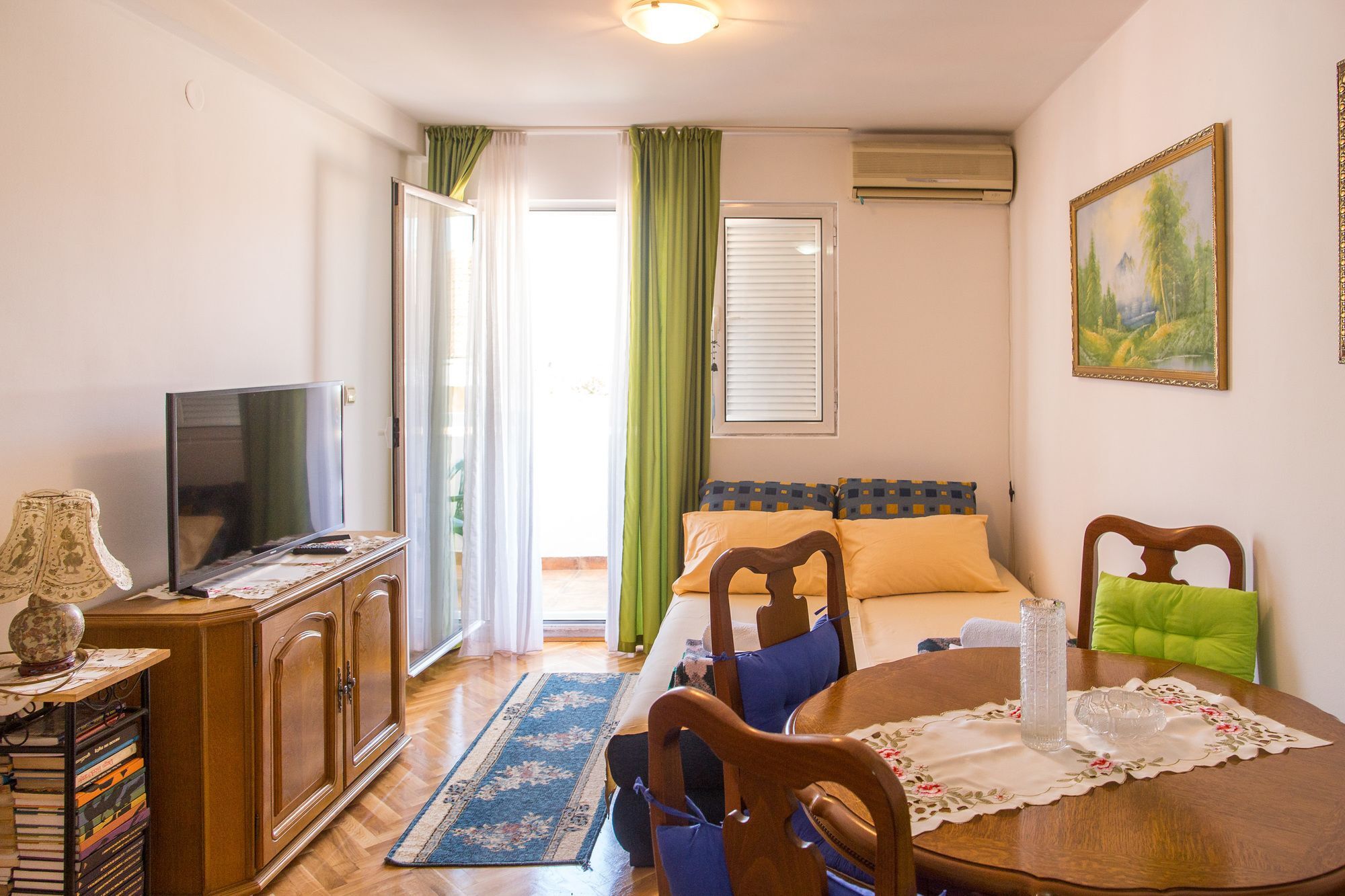 Gosposhtina Apartment